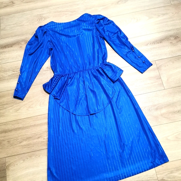 Beautiful Vintage Cobalt Blue Frilly Dress 80s - Picture 8 of 8